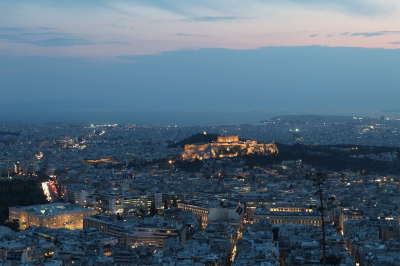 Athén kivilágítva